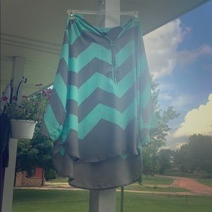 Rue 21 Turquoise and grey blouse